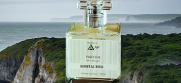 MINERAL BOISÉE - PARFÉM PRO MUŽE